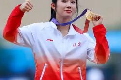 九游体育在线-关于短跑选手不敌对手获铜牌，决心再战的信息