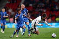 九游体育官方入口-关于球队遭遇失利，球员密集恢复备战下一场比赛的信息