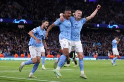 九游体育官方登录入口-包含莱斯特城战胜曼城挺进季后赛的词条