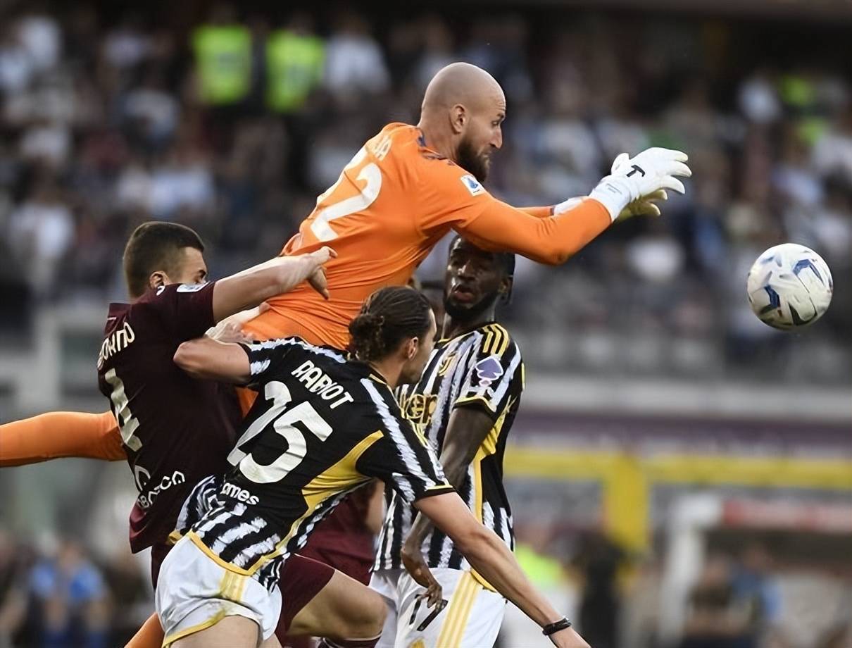 意甲大战平局收场,领跑者依旧稳固 意甲大战平局收场,领跑者依旧稳固