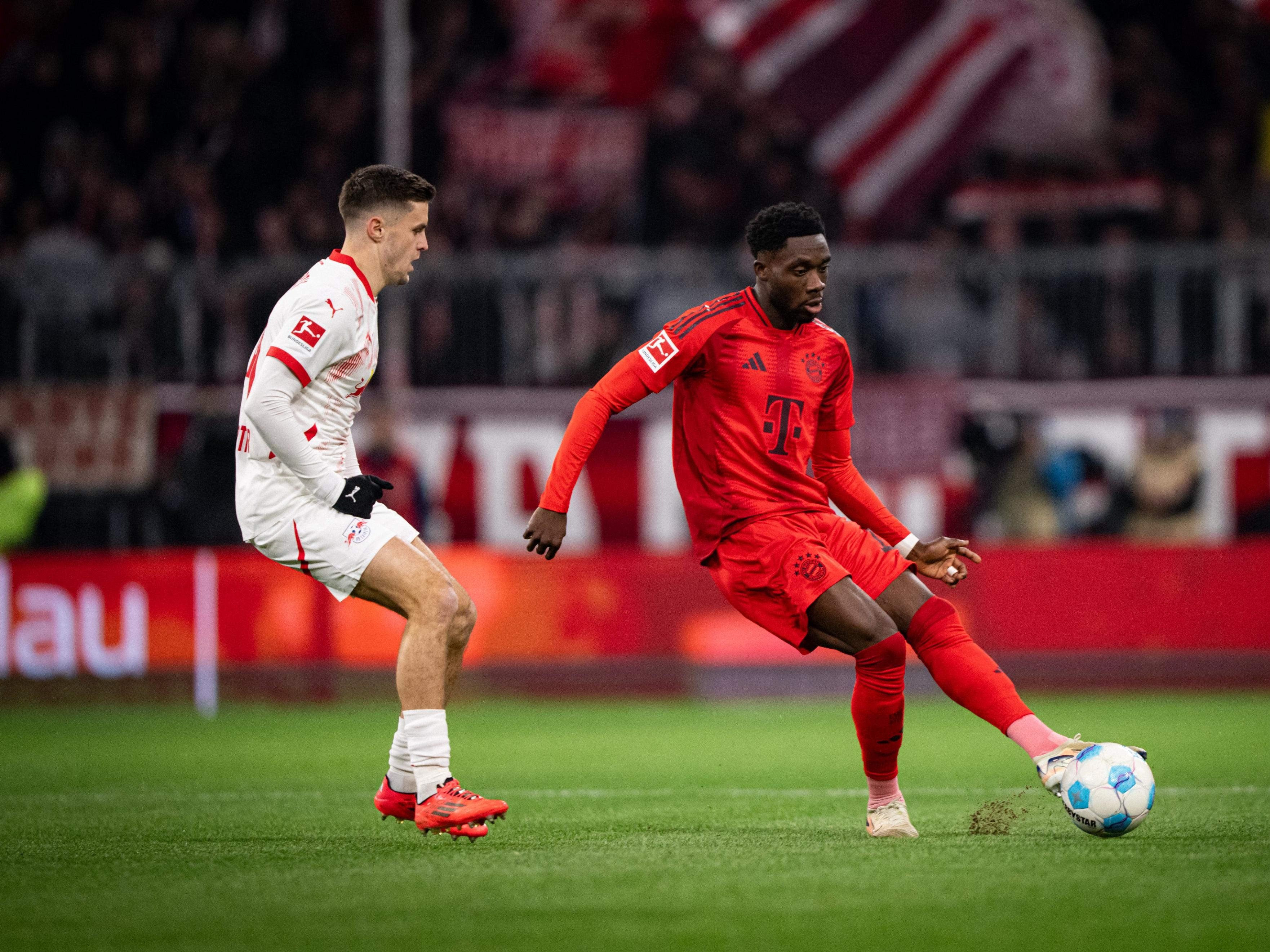 关于拜仁慕尼黑客场逆转,扩大领先优势的信息 关于拜仁慕尼黑客场逆转,扩大领先优势的信息