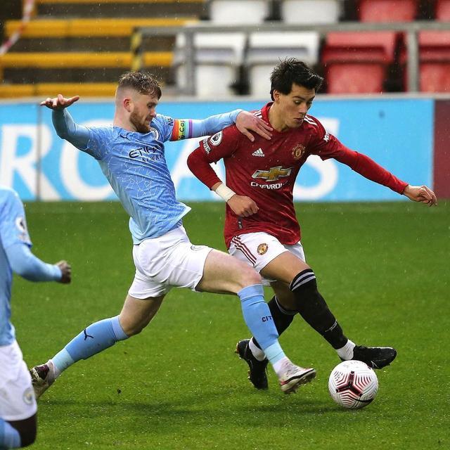 包含意超劲旅签下新后卫，加强防线实力的词条