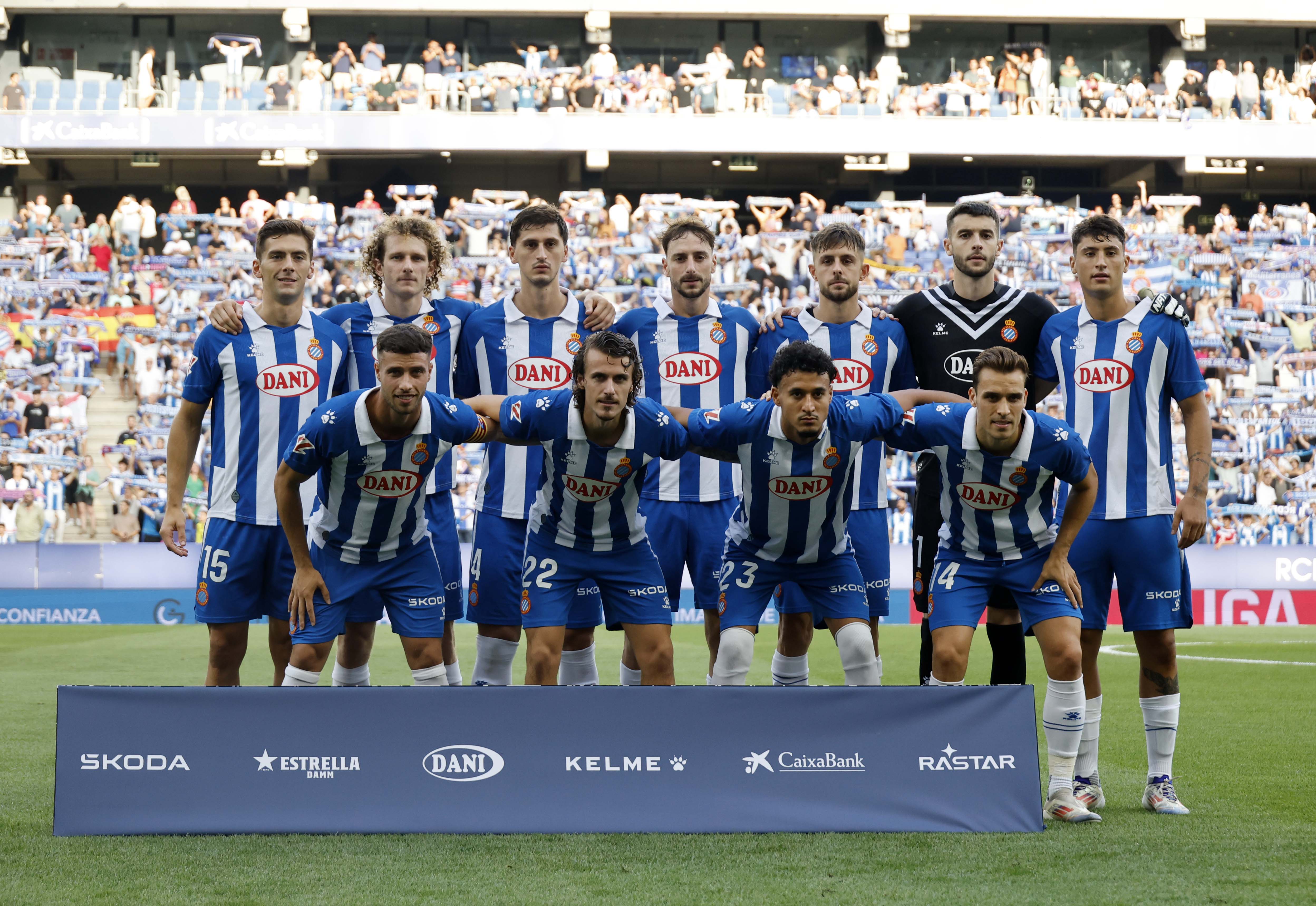 西班牙篮球队成为体坛焦点,备战全球赛事 西班牙篮球队成为体坛焦点,备战全球赛事