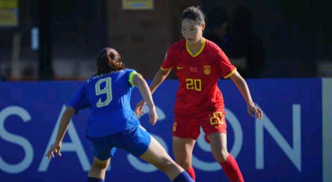 摩洛哥女足神勇战斗,赢得尊重 摩洛哥女足神勇战斗,赢得尊重