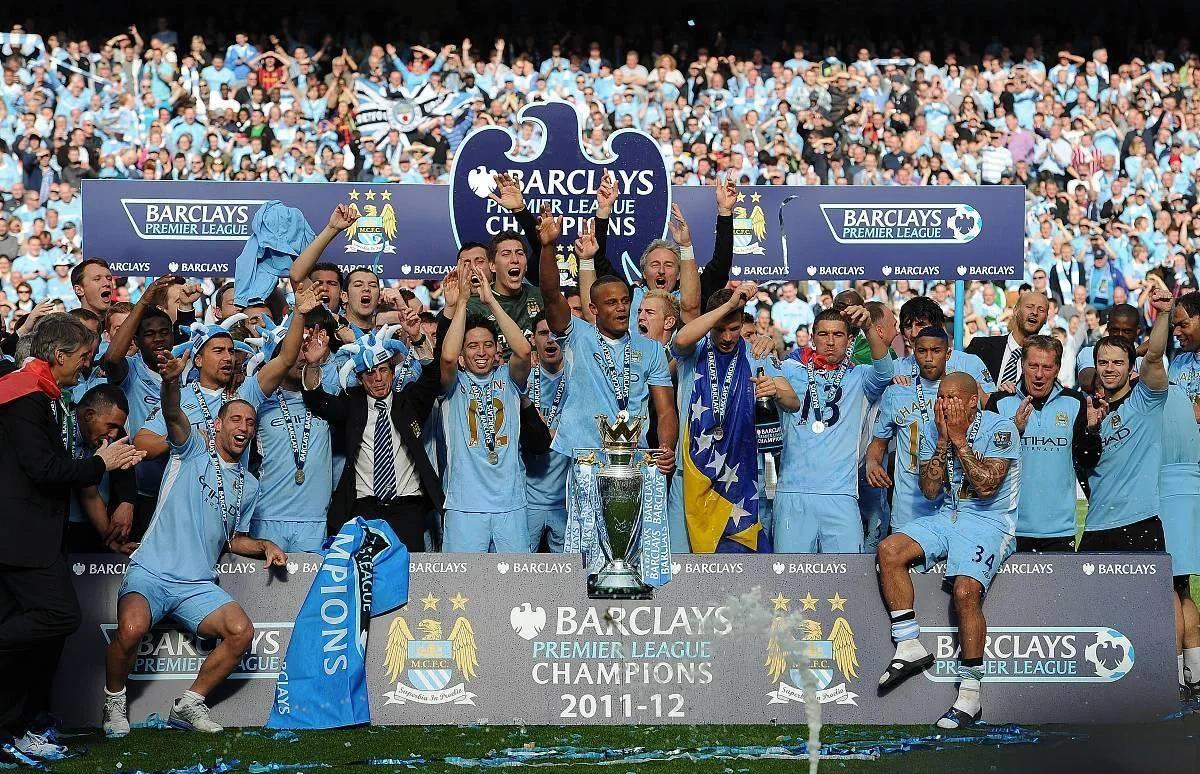 包含客场作战，曼城憾负，仍有晋级希望的词条