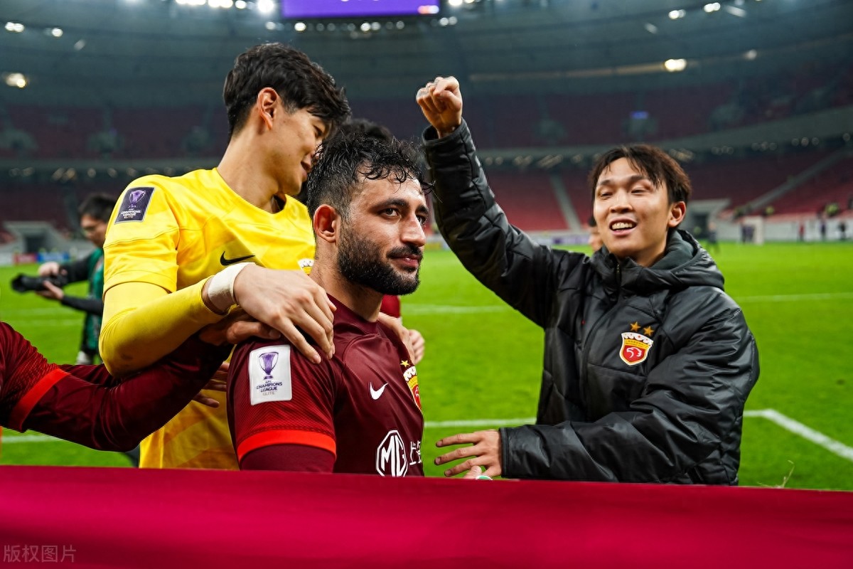 中超球队纷争不断,掌职人退位务新的简单介绍 中超球队纷争不断,掌职人退位务新的简单介绍