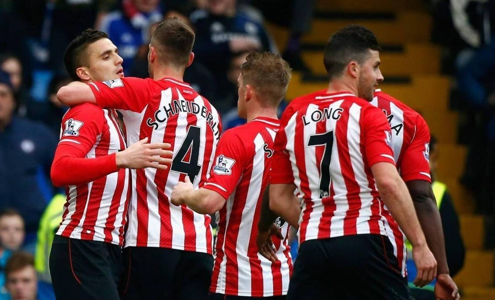 曼联连胜，南安普敦状态回暖取胜的简单介绍