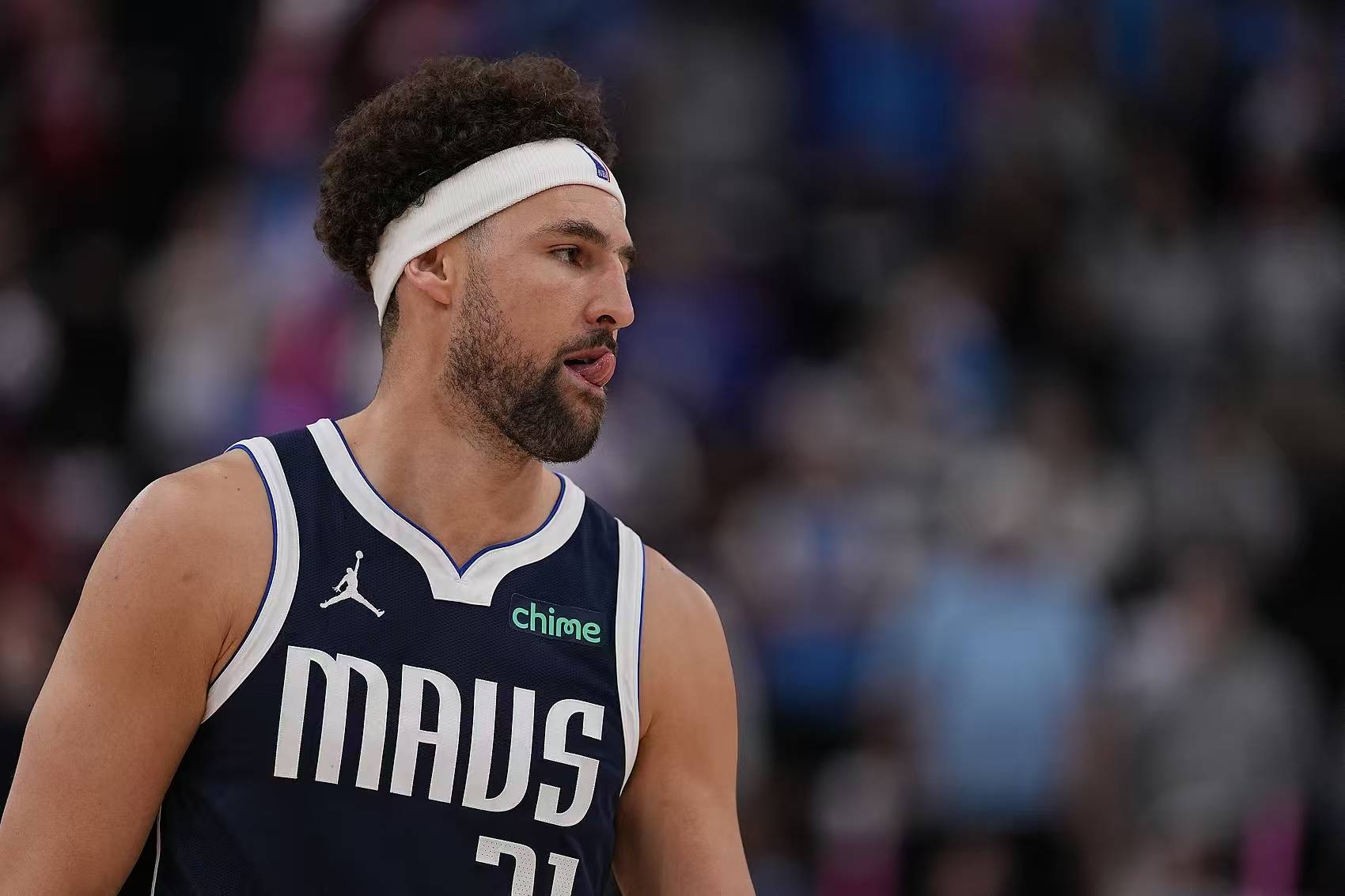 猛龙大胜独行侠,取得系列赛首胜的简单介绍 猛龙大胜独行侠,取得系列赛首胜的简单介绍