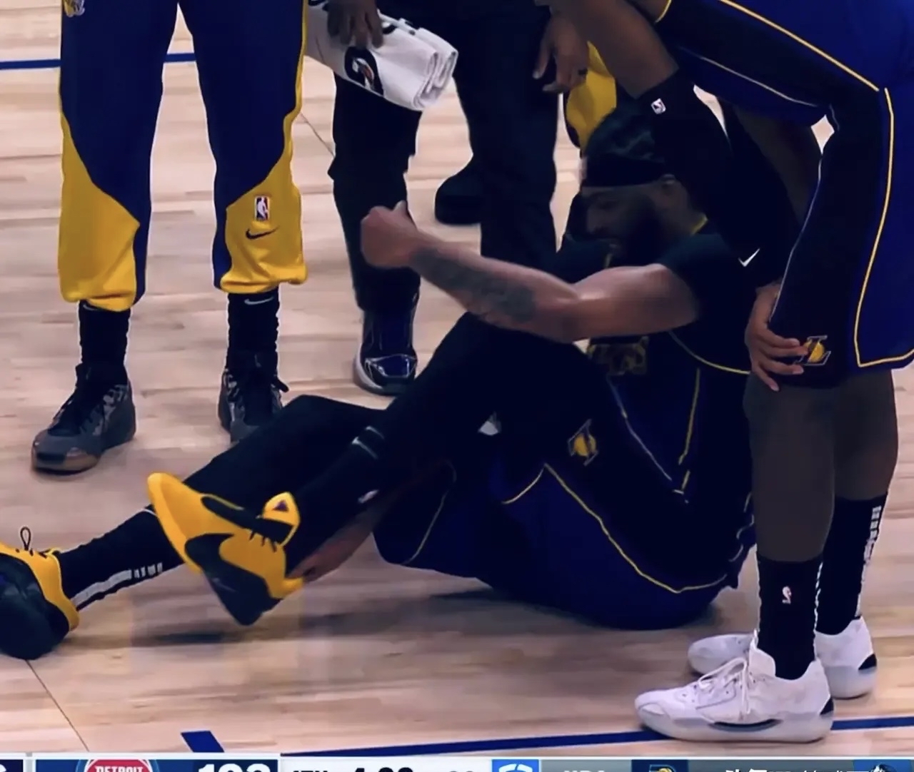 湖人核心球员在全明星比赛中受伤 湖人核心球员在全明星比赛中受伤