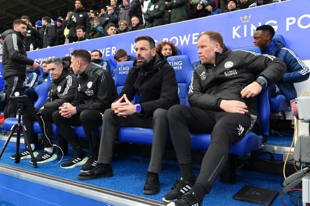 圣埃蒂安主场不敌波尔多，遭遇两连败的简单介绍