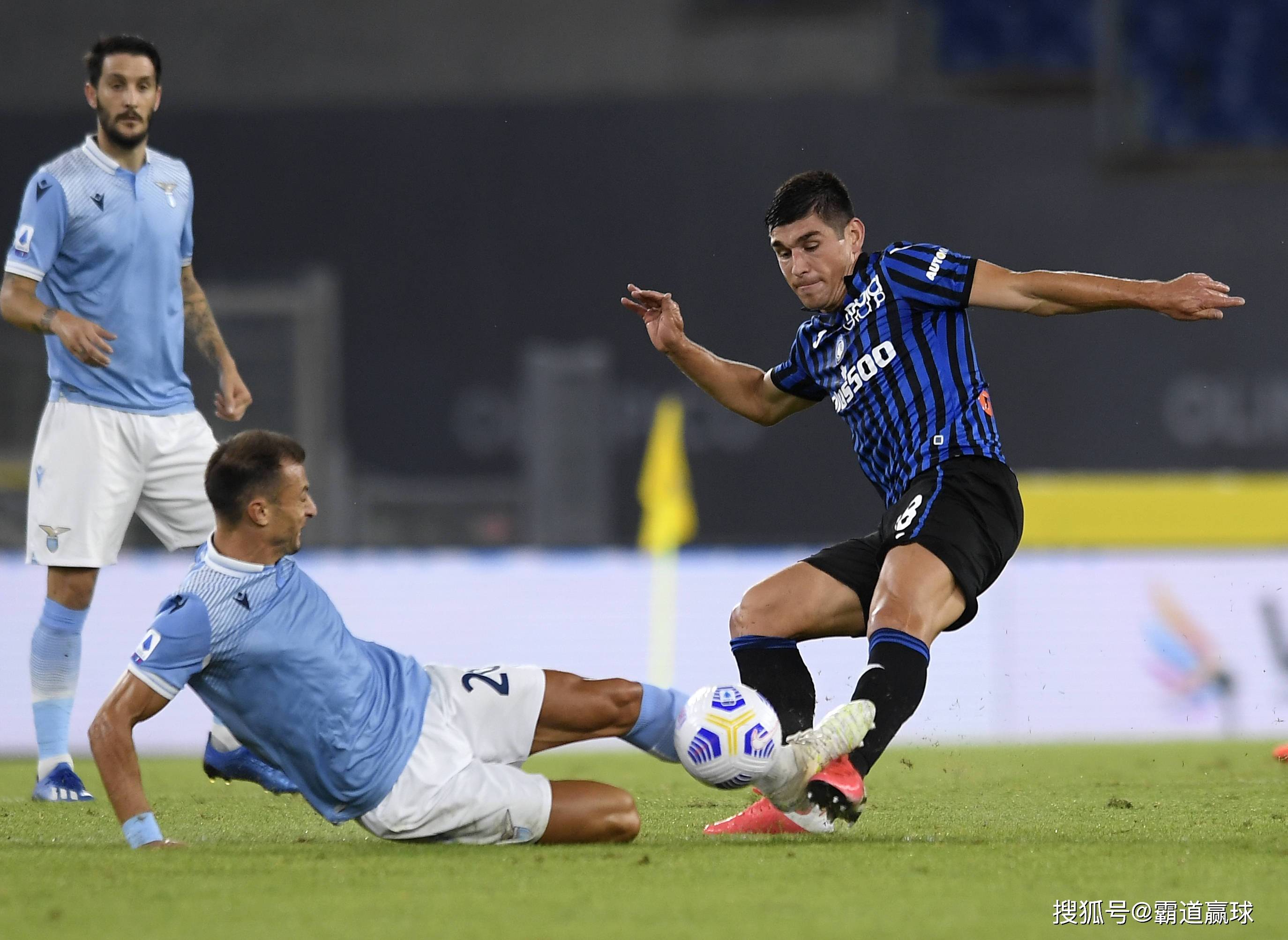 拉齐奥客场大胜，发力欧冠资格赛的简单介绍