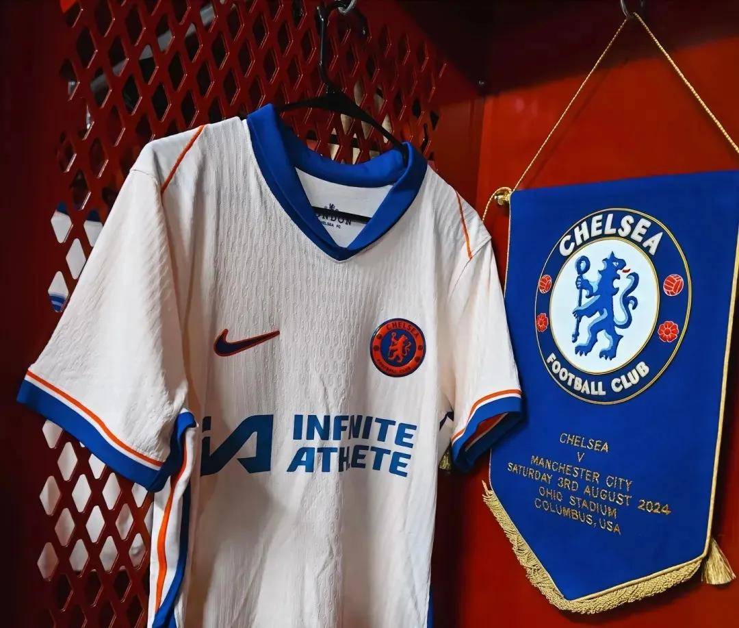 包含切尔西球员团结一心，战胜困难保持微弱希望的词条