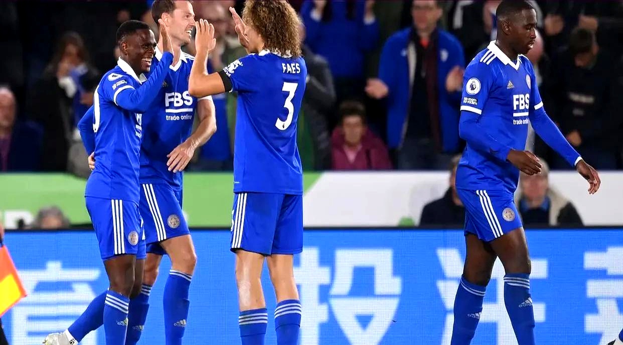 国米主场大胜那不勒斯,取得三分 国米主场大胜那不勒斯,取得三分