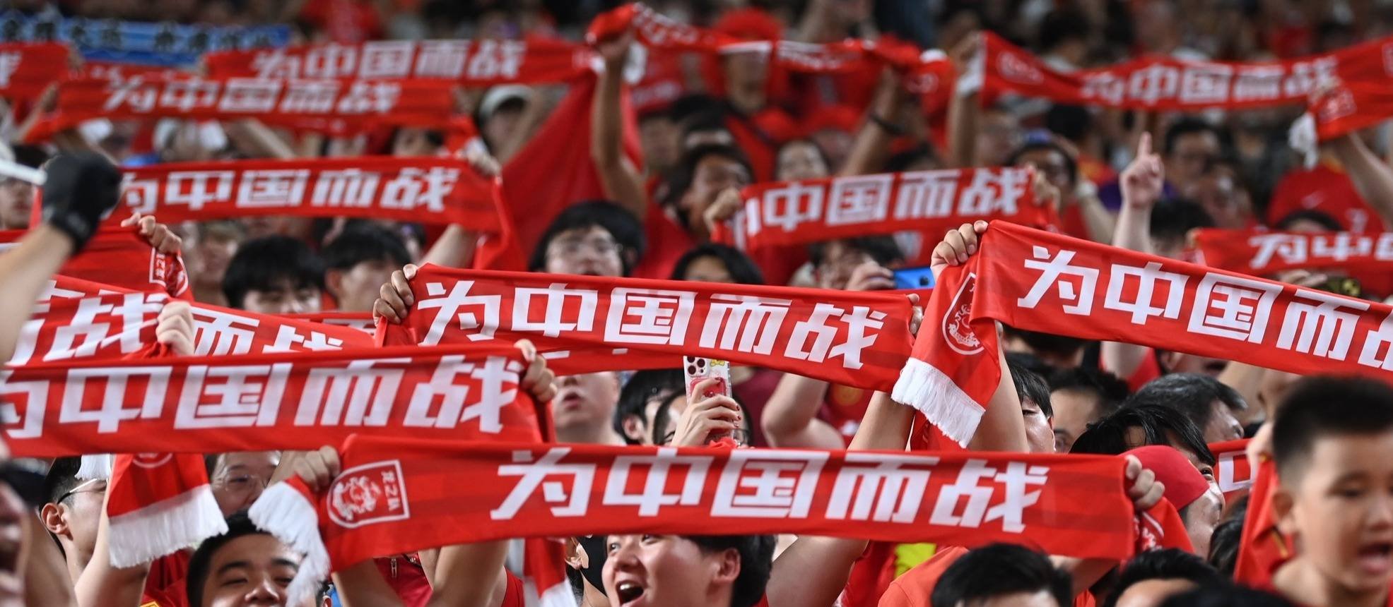 激动人心！国家队员们踢出了精彩